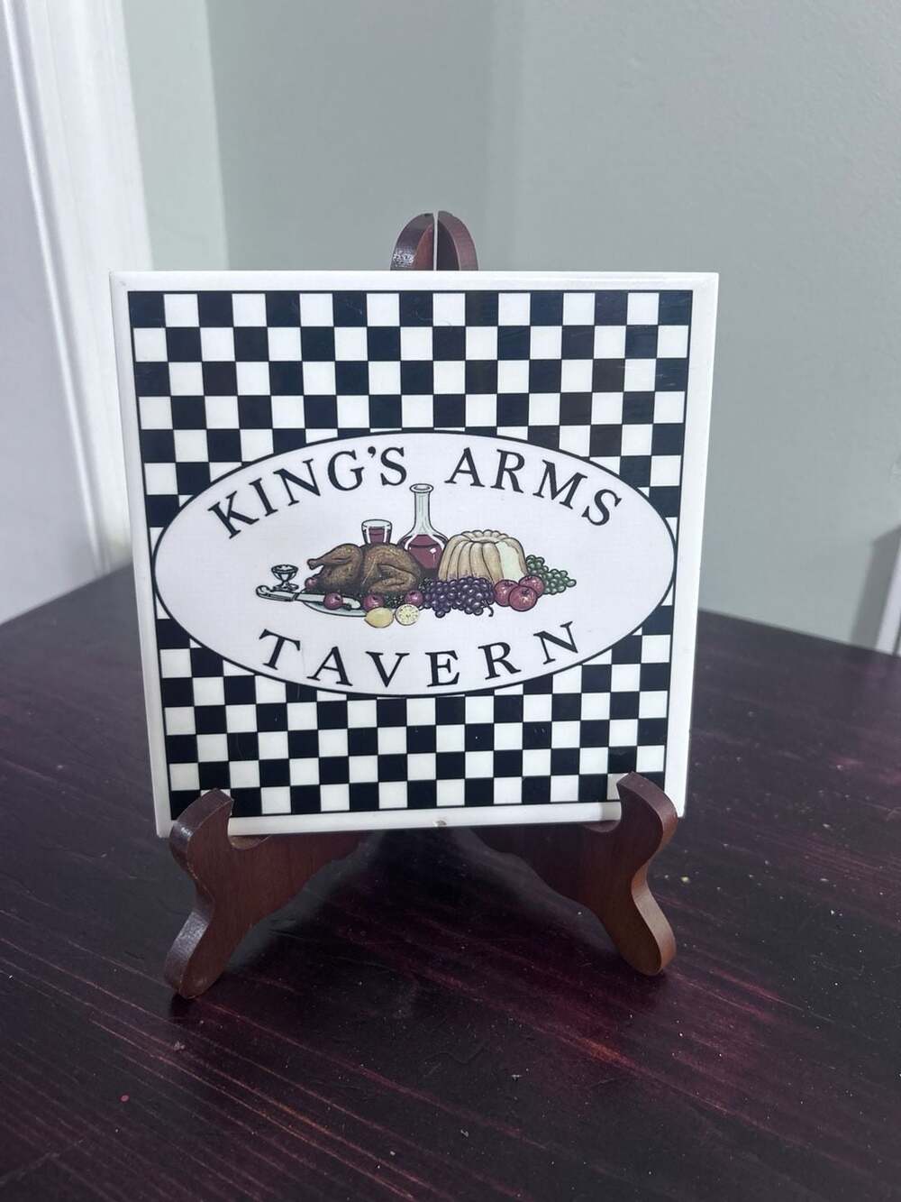 Colonial Williamsburg King's Arms Tavern Decorative Tile/Hot Plate